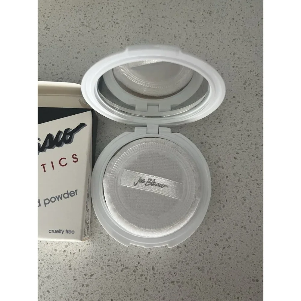 Joe Blasco Cosmetics Perfect Pressed Powder Compact Mirror Light Finish USA